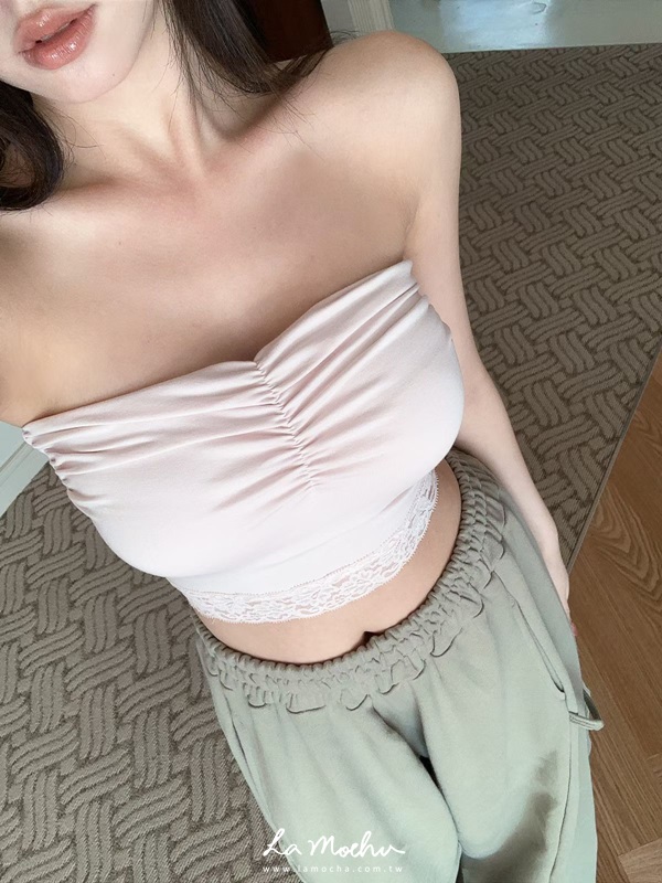 桃心領蕾絲鬆緊背心(罩杯可拆)